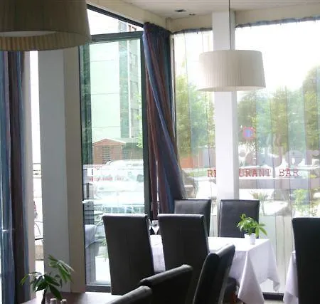 Thon Sandviken Brygge 3* برغن