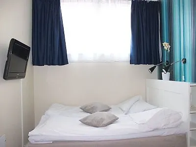 Отель Thon Sandviken Brygge 3*